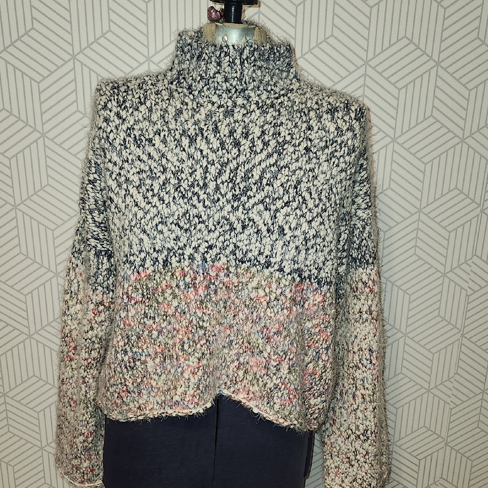 Venus Cropped Oversized Multicolored Ombre Mock Neck Turtle Neck Sweater Small